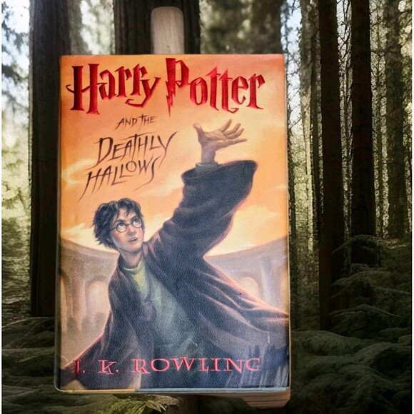 Harry Potter and the Deathly Hallows First Print & First Edition JK Rowling 2007 - Picture 1 of 8
